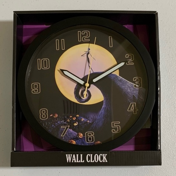 Disney's The Nightmare Before Christmas Analog Wall Clock-New in Box - Picture 5 of 5